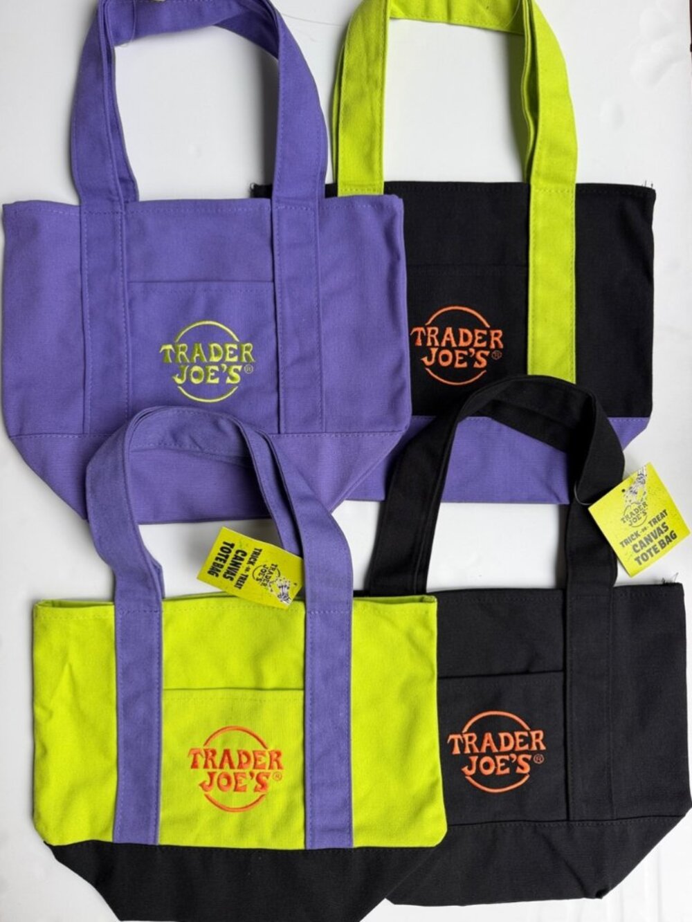 Trader Joe's Halloween Mini Canvas Tote Bags Set of 4 NWT 2026